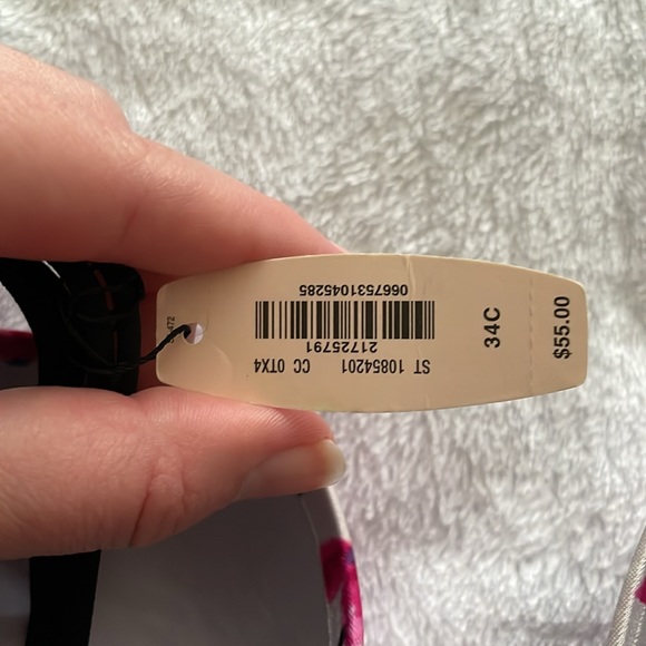 Victoria’s Secret Very Sexy Push Up Bra 34C - Picture 4 of 4